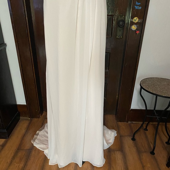 Moonlight Wedding Dress Sz 8. NWT - Picture 4 of 10